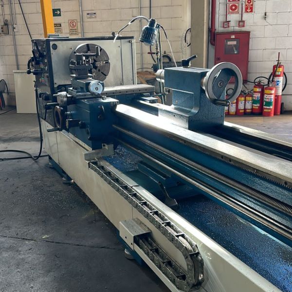 Torno Mecânico ROMI E-40
