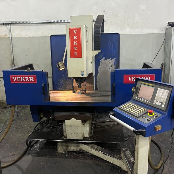 Fresadora CNC VEKER VK4400