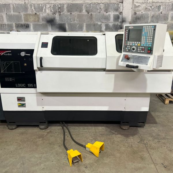 Torno CNC NARDINI LOGIC 195II