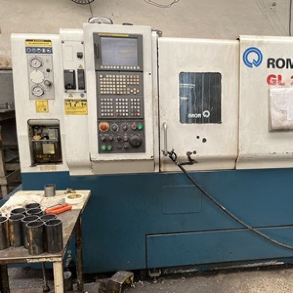 Torno CNC ROMI GL240