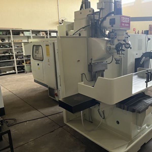 Fresadora CNC VEKER VK-4300