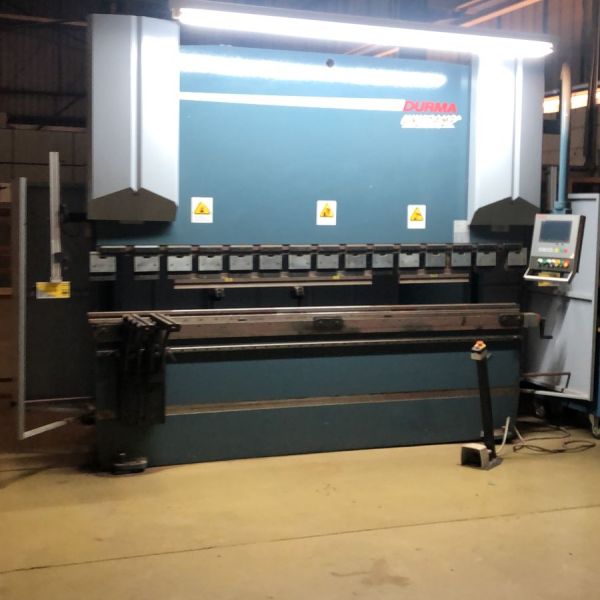 Dobradeira Hidráulica CNC DURMA AD-R 30100