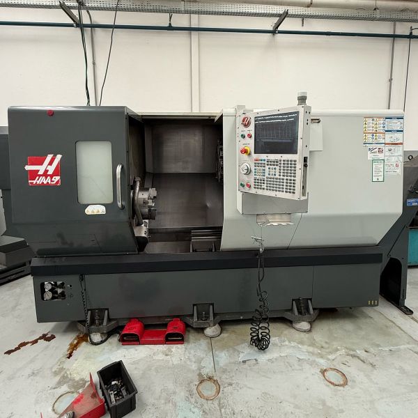 Torno CNC HAAS ST30