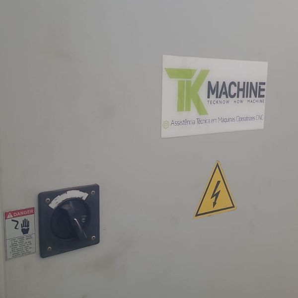 Fresadora CNC VEKER VK4700D
