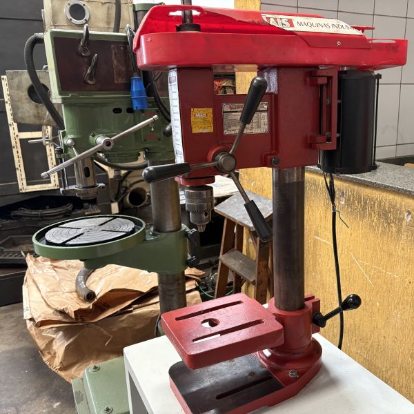 Furadeira de Bancada MAIS FBM 