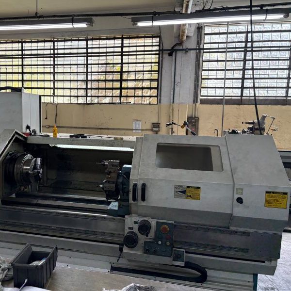 Torno CNC ROMI MULTIPLIC 35D